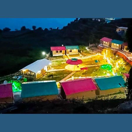 Bamboo Junction Resort - Kanatal, Valley & Mountain View Dhanaulti Exterior foto