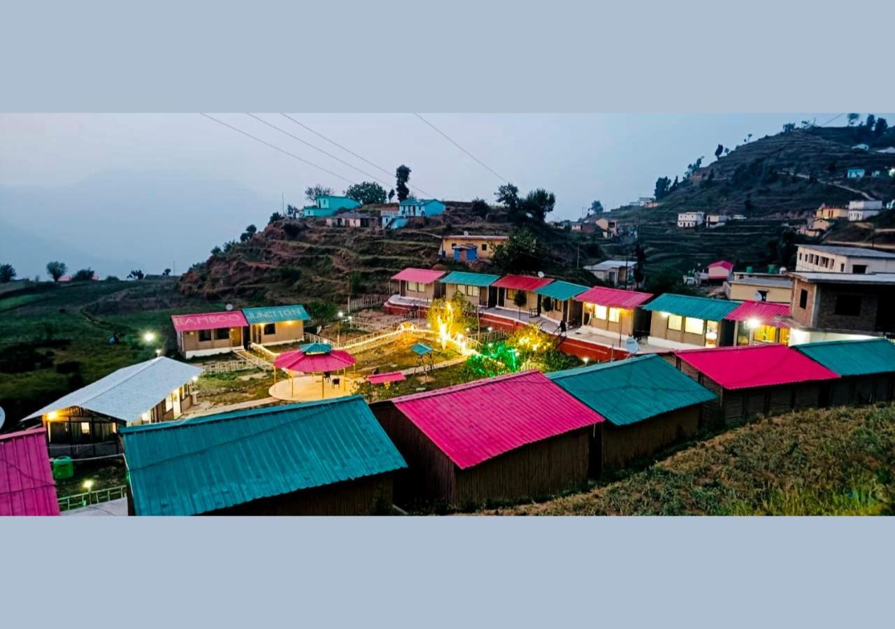 Bamboo Junction Resort - Kanatal, Valley & Mountain View Dhanaulti Exterior foto